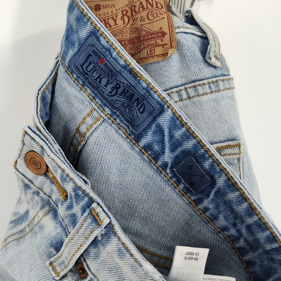 Lucky Brand Lucky Pins Split Leg Jeans - Picture 9 of 11